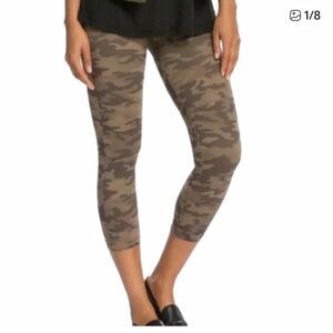 SPANX Olive and Tan Desert Camo Cropped Leggings - NWT - 1X